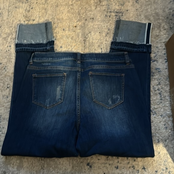 New York & Co Soho boyfriend Jeans distressed mid rise cropped Sz 6 - Picture 7 of 9